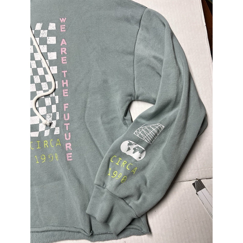 Grayson Threads Hooded Crop Sweatshirt Med Creating Change Bold Print Spellout - Picture 7 of 15